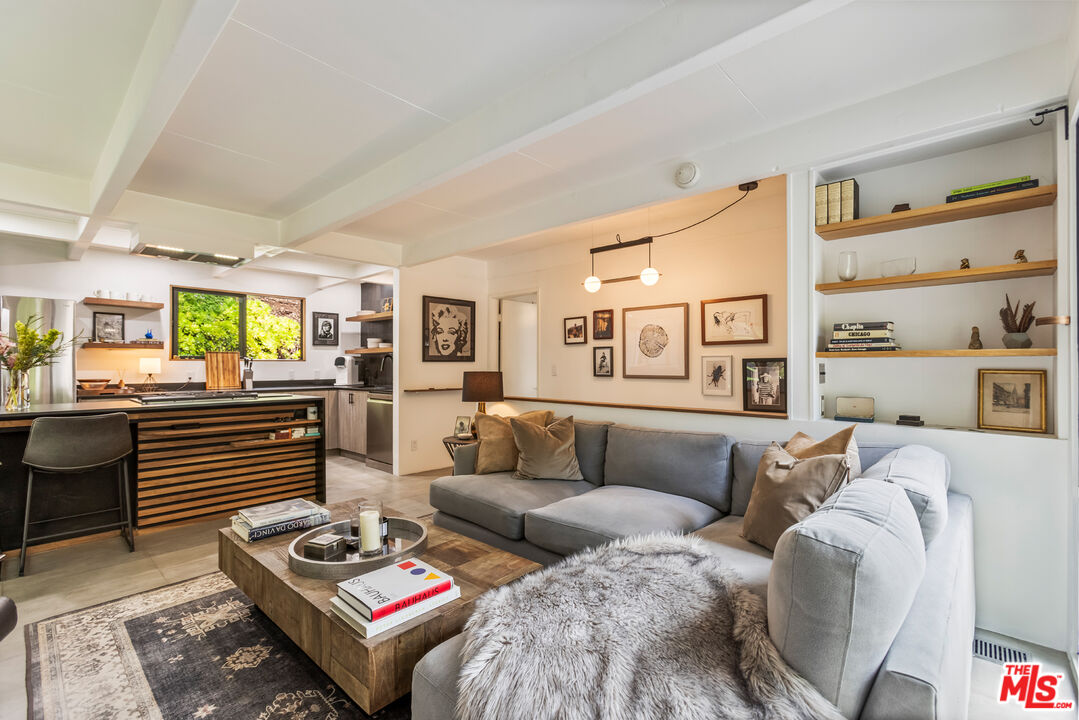 MLS #25602203 image #23