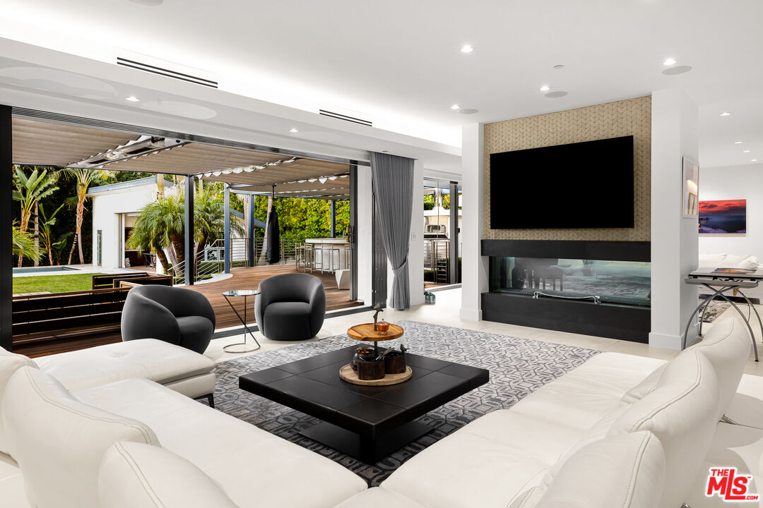 MLS #25602237 image #13