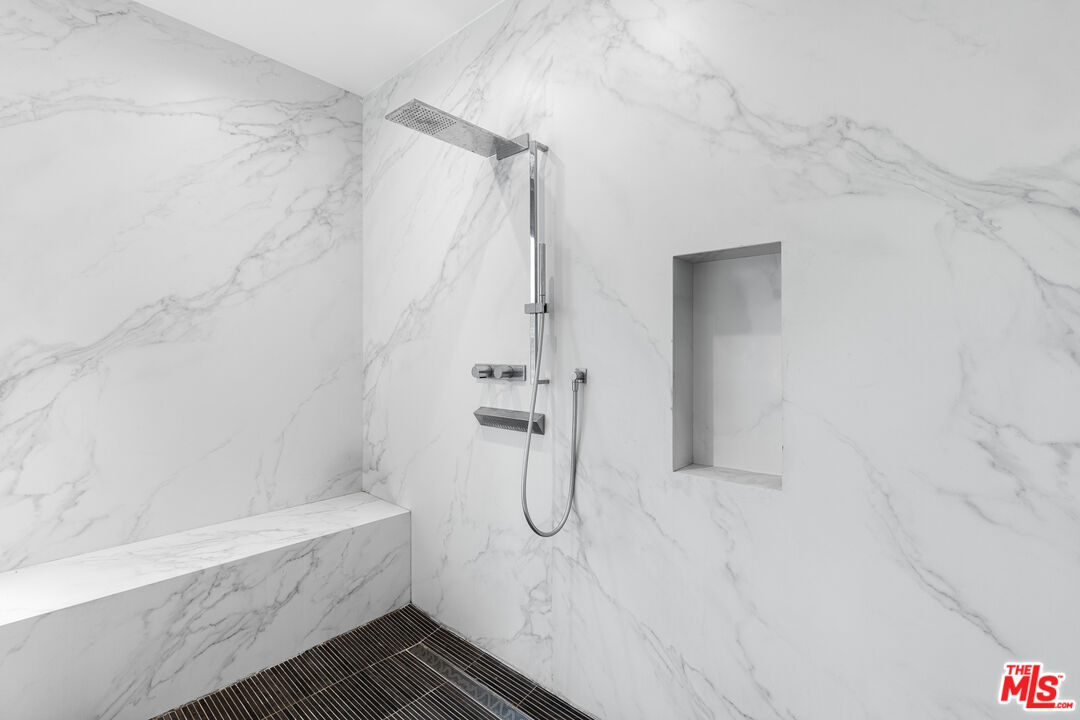 MLS #25602237 image #20