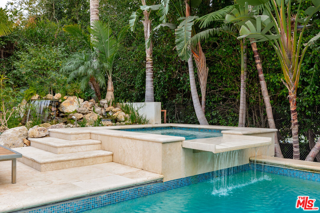 MLS #25602237 image #25