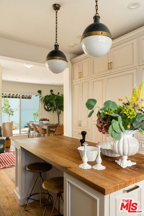 MLS #25602363 image #21