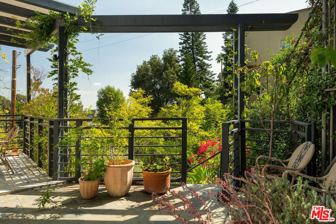 MLS #25602363 image #48