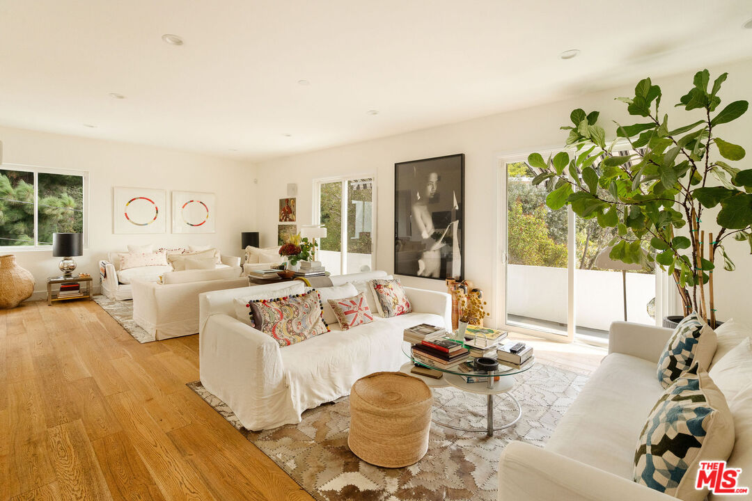 MLS #25602363 image #4