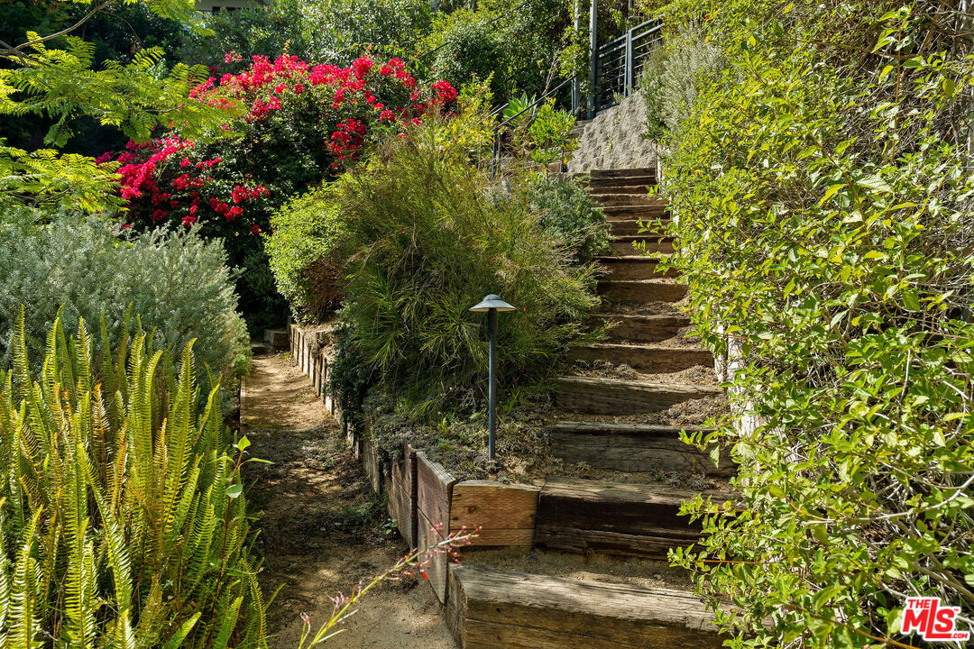 MLS #25602363 image #50