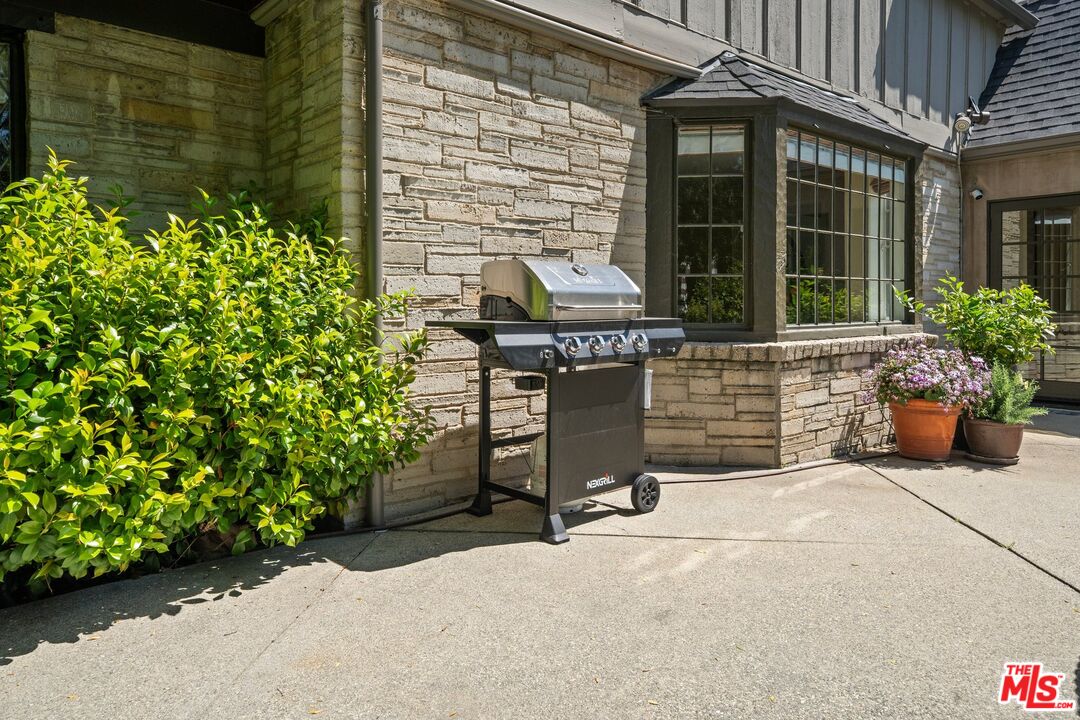 MLS #25602377 image #15