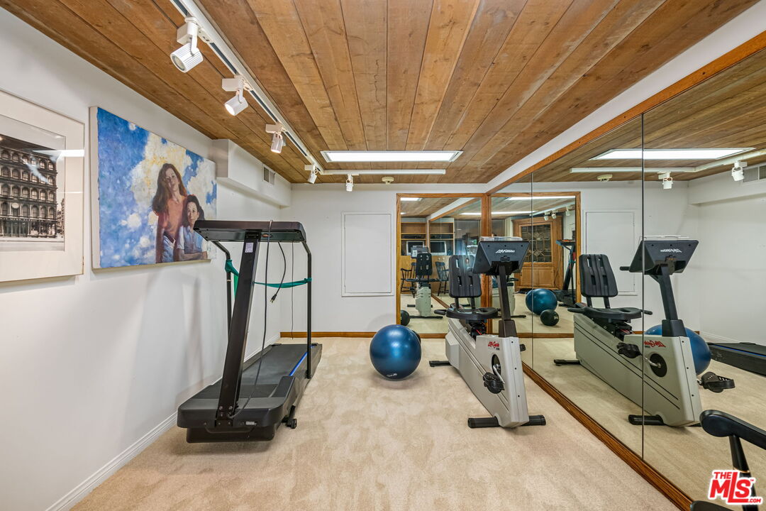 MLS #25602411 image #32