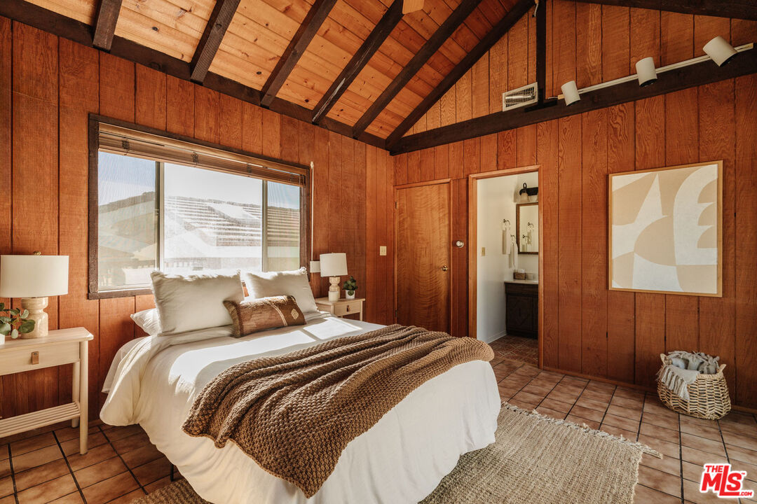 MLS #25602491 image #12