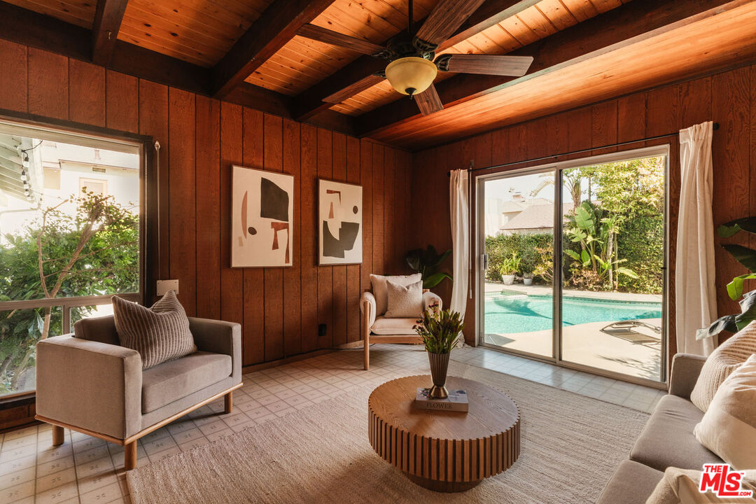 MLS #25602491 image #1