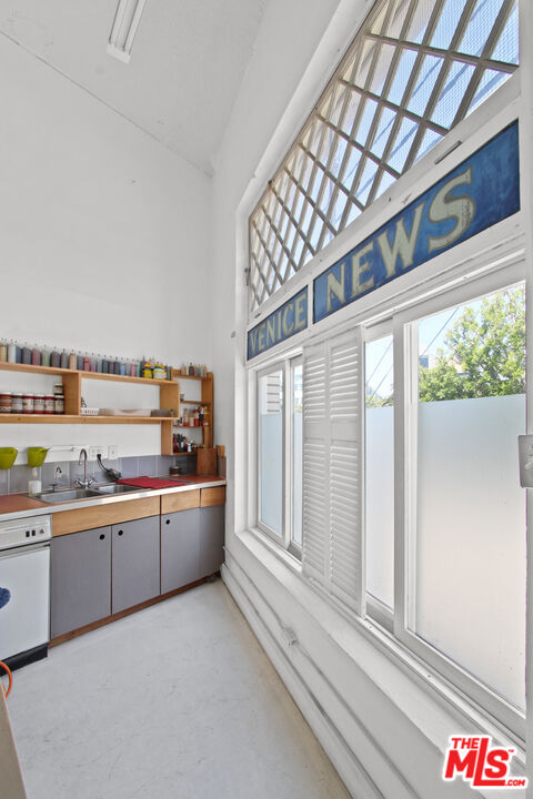 MLS #25602685 image #5