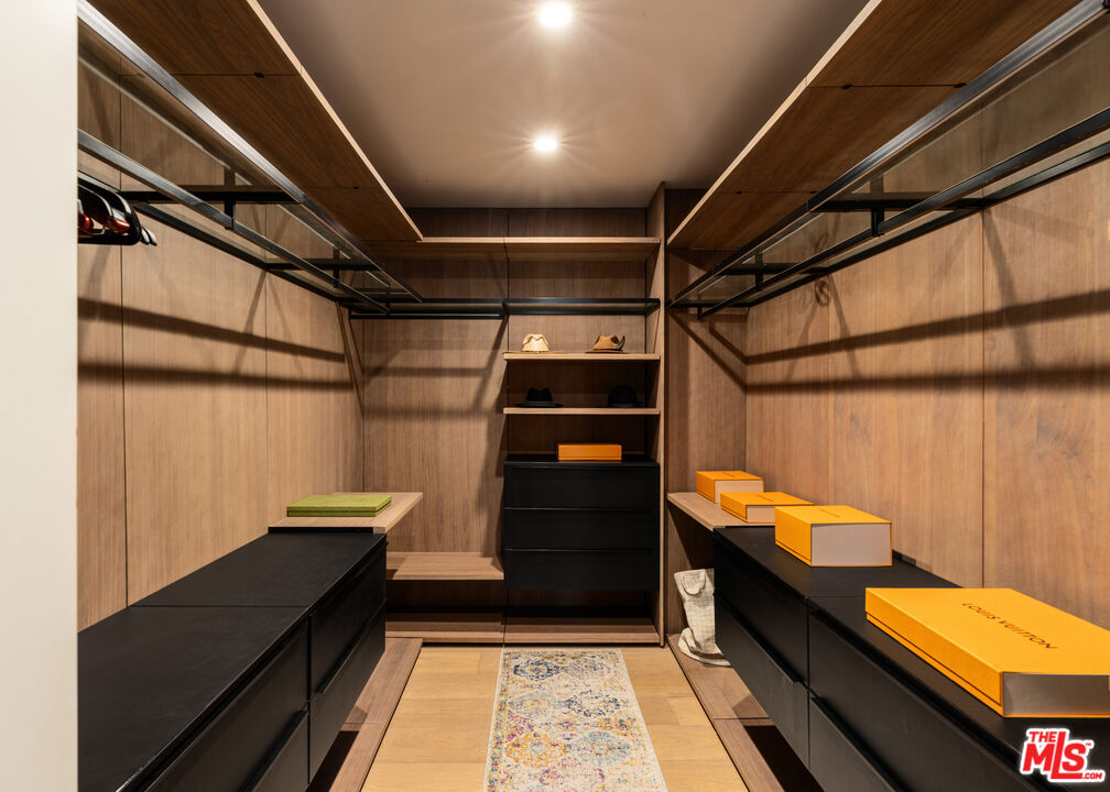 MLS #25602687 image #19