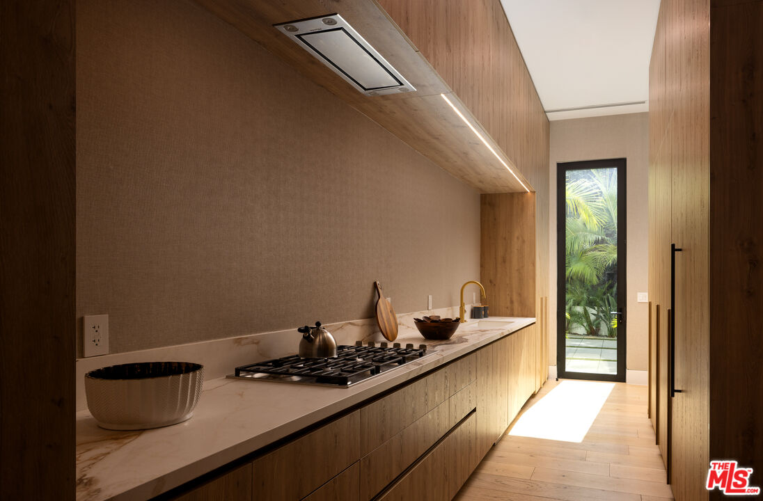 MLS #25602721 image #9