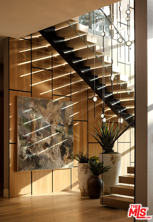 MLS #25602721 image #18