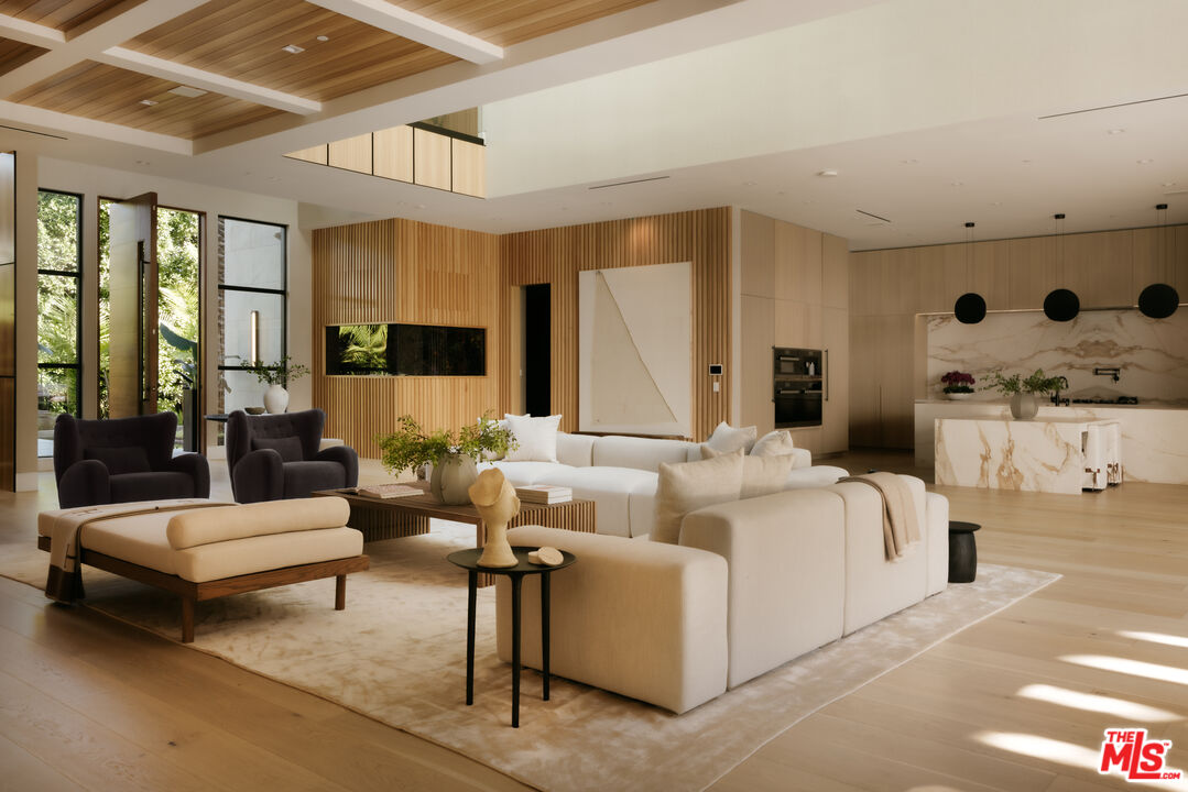 MLS #25602721 image #5