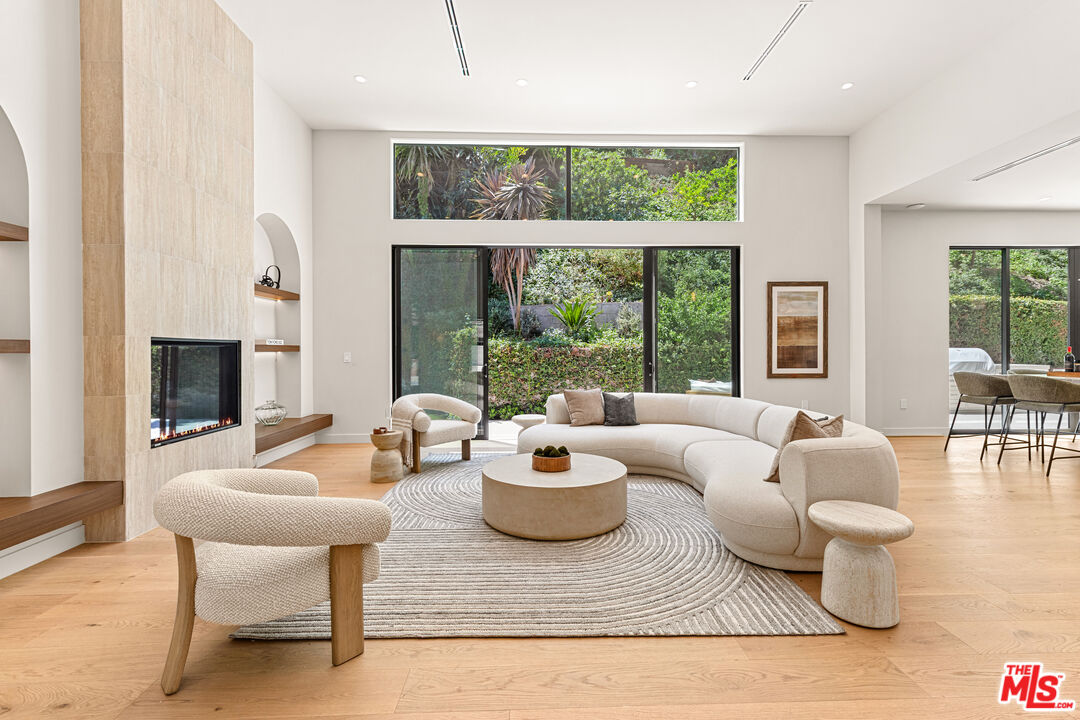 MLS #25602779 image #3