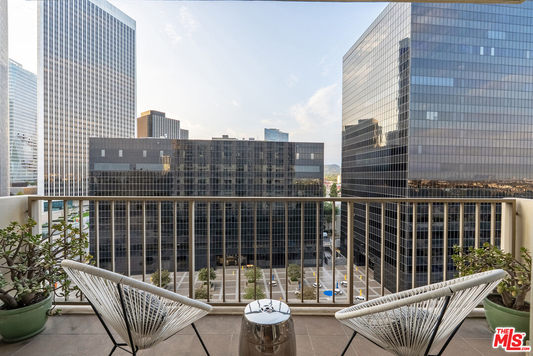 MLS #25602859 image #1