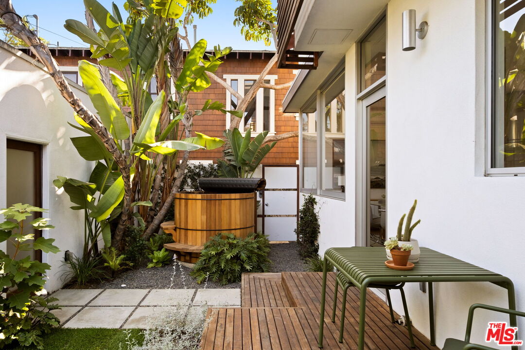 MLS #25603127 image #14