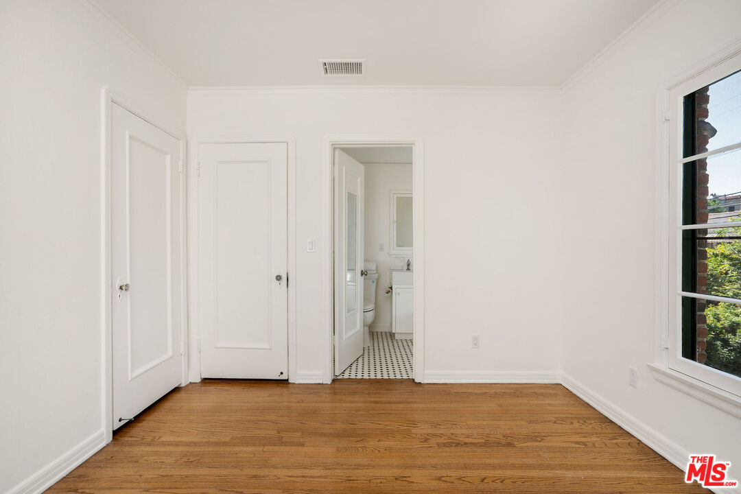 MLS #25603221 image #21