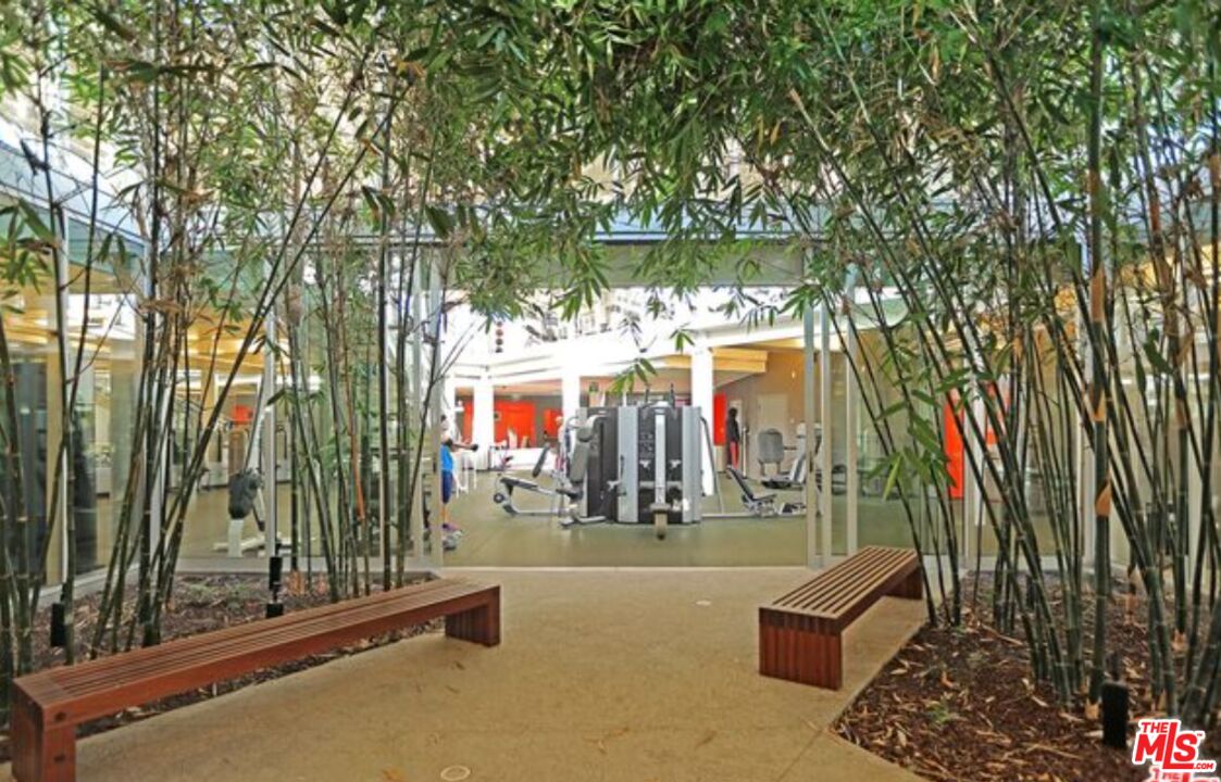 MLS #25603251 image #40