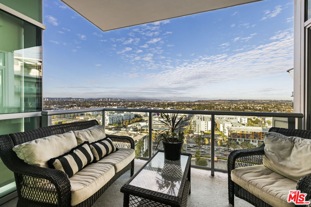 MLS #25603415 image #10