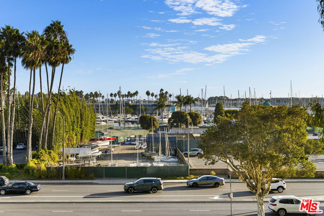 MLS #25603415 image #49