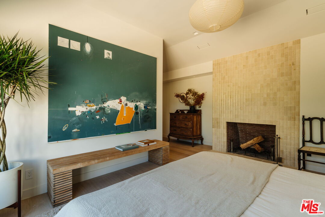 MLS #25603431 image #21