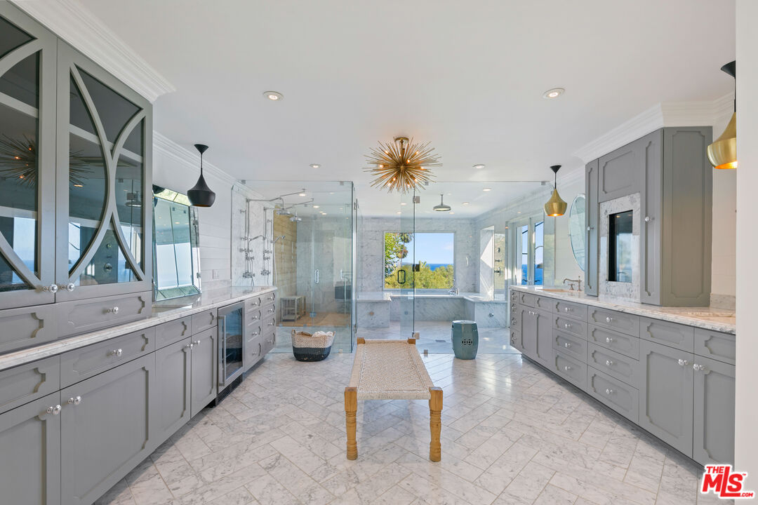 MLS #25603501 image #24