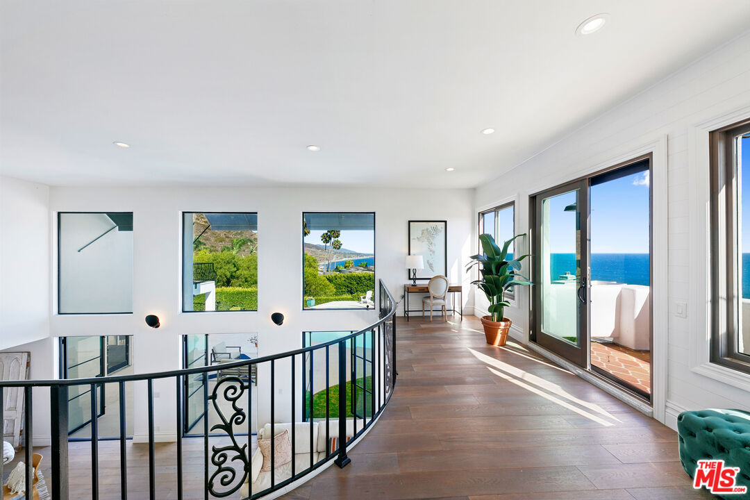 MLS #25603501 image #31