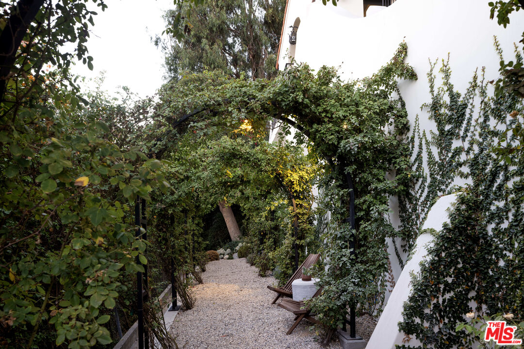 MLS #25603629 image #21