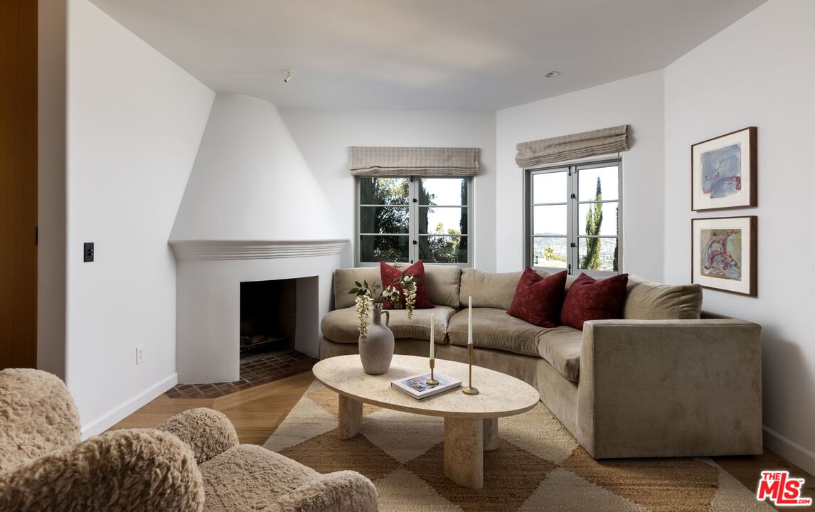 MLS #25603629 image #8