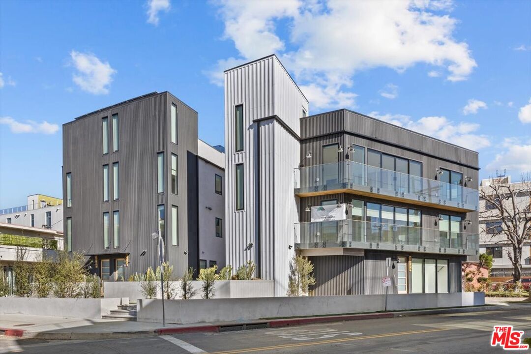 MLS #25603735 image #0