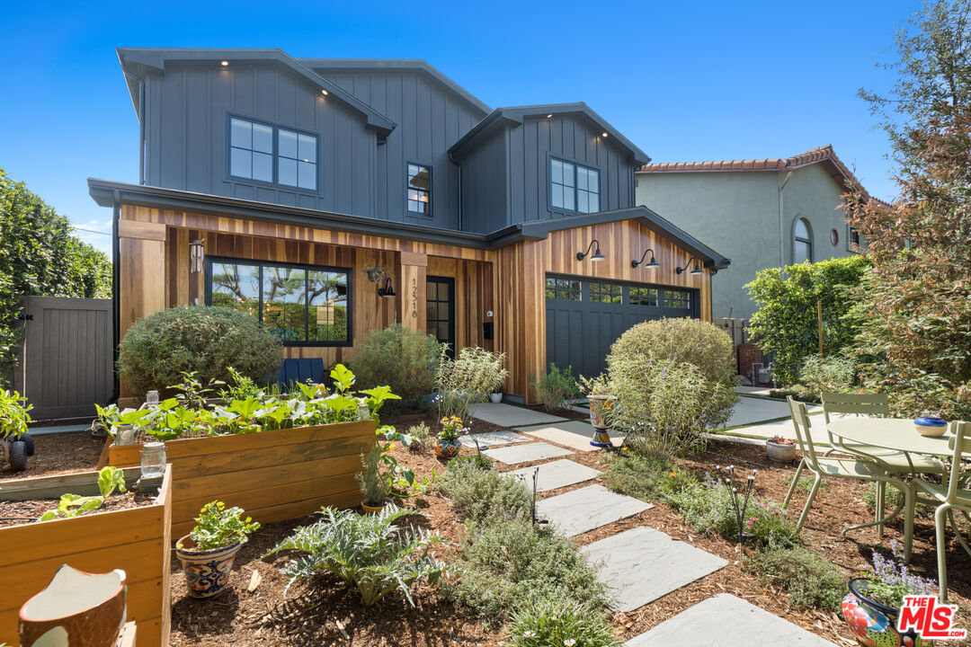 MLS #25603765 image #0