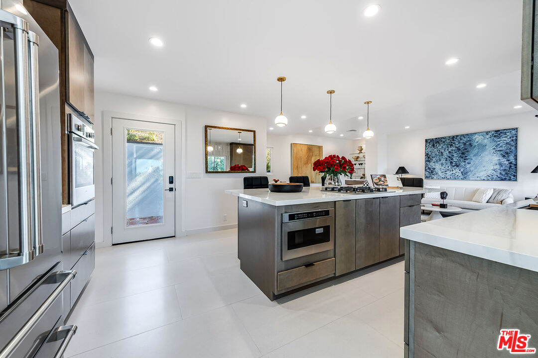 MLS #25603773 image #18