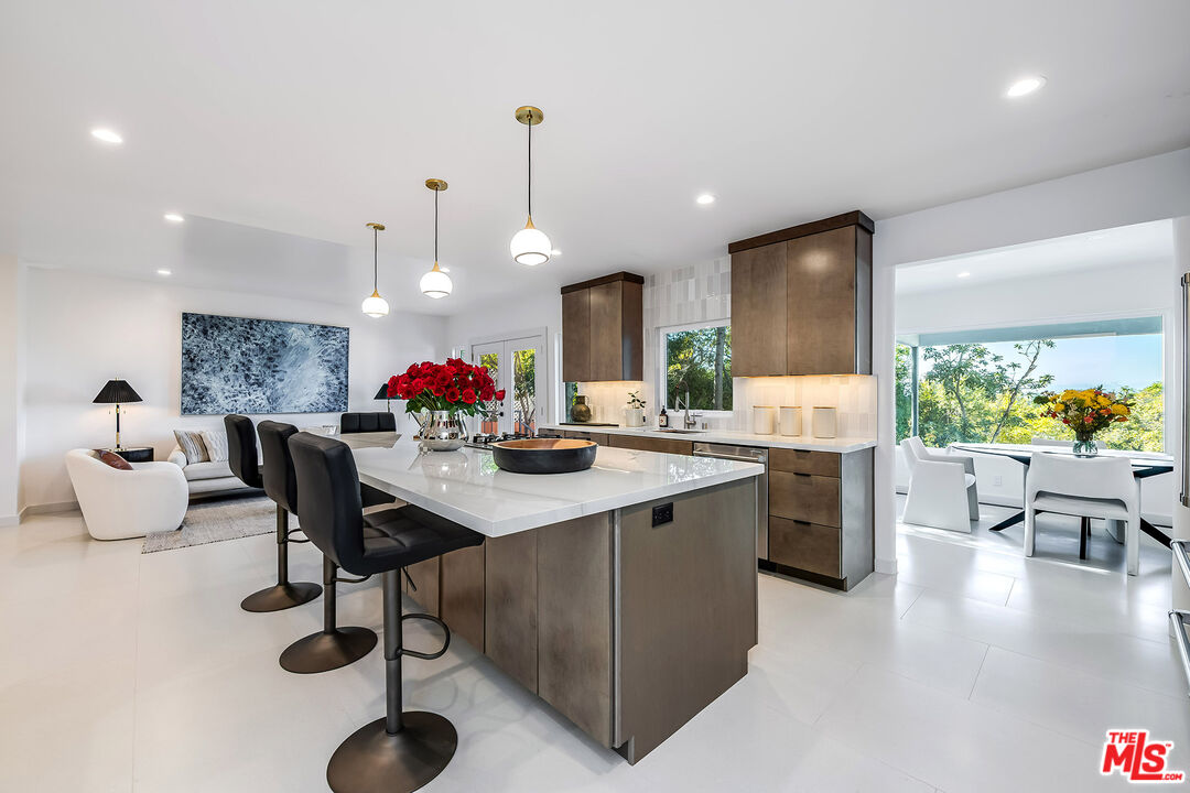 MLS #25603773 image #19