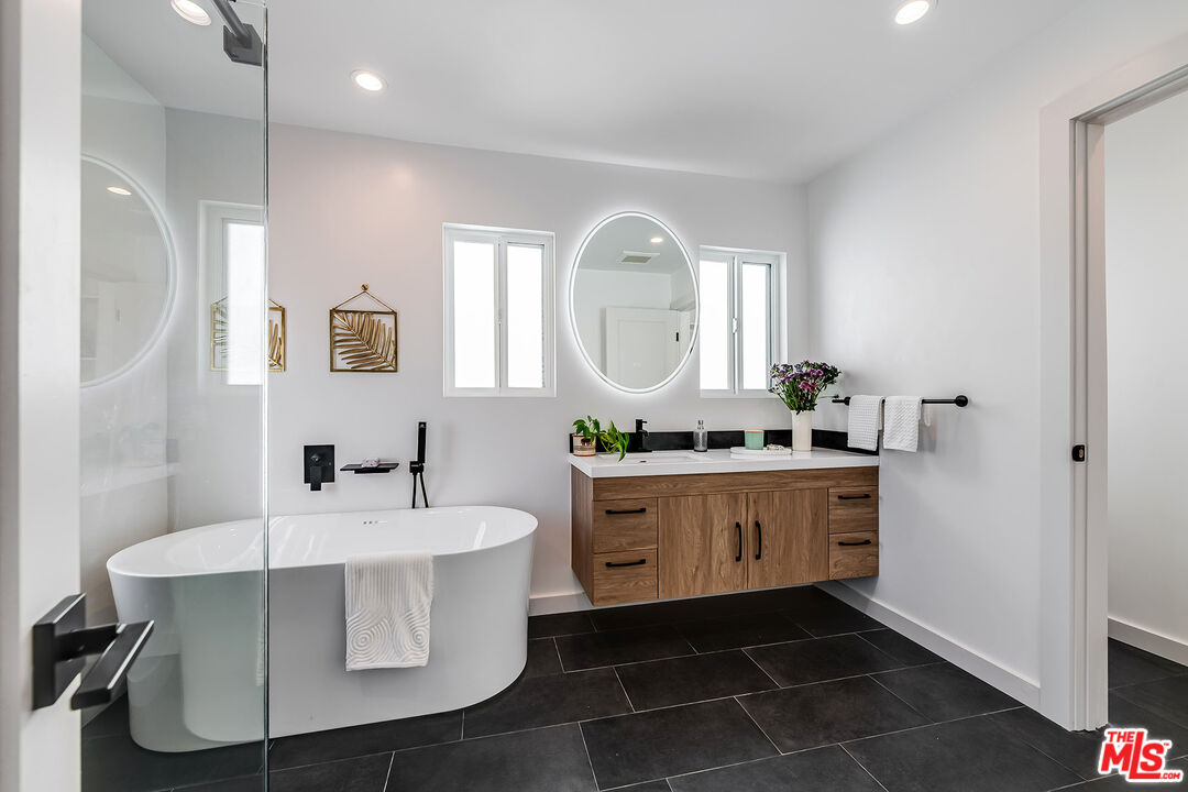 MLS #25603773 image #38