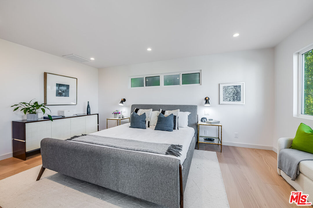 MLS #25603773 image #42