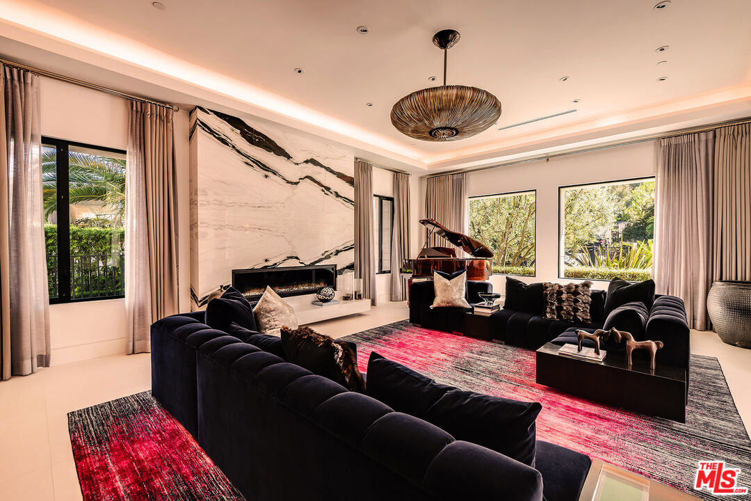 MLS #25603791 image #18