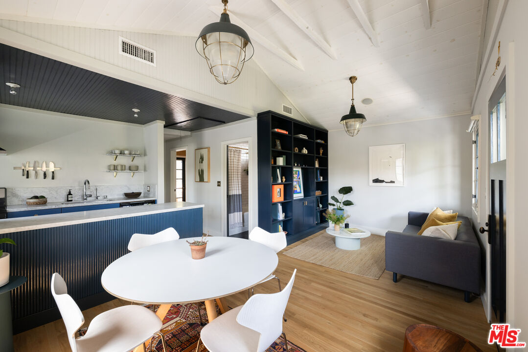 MLS #25603817 image #11