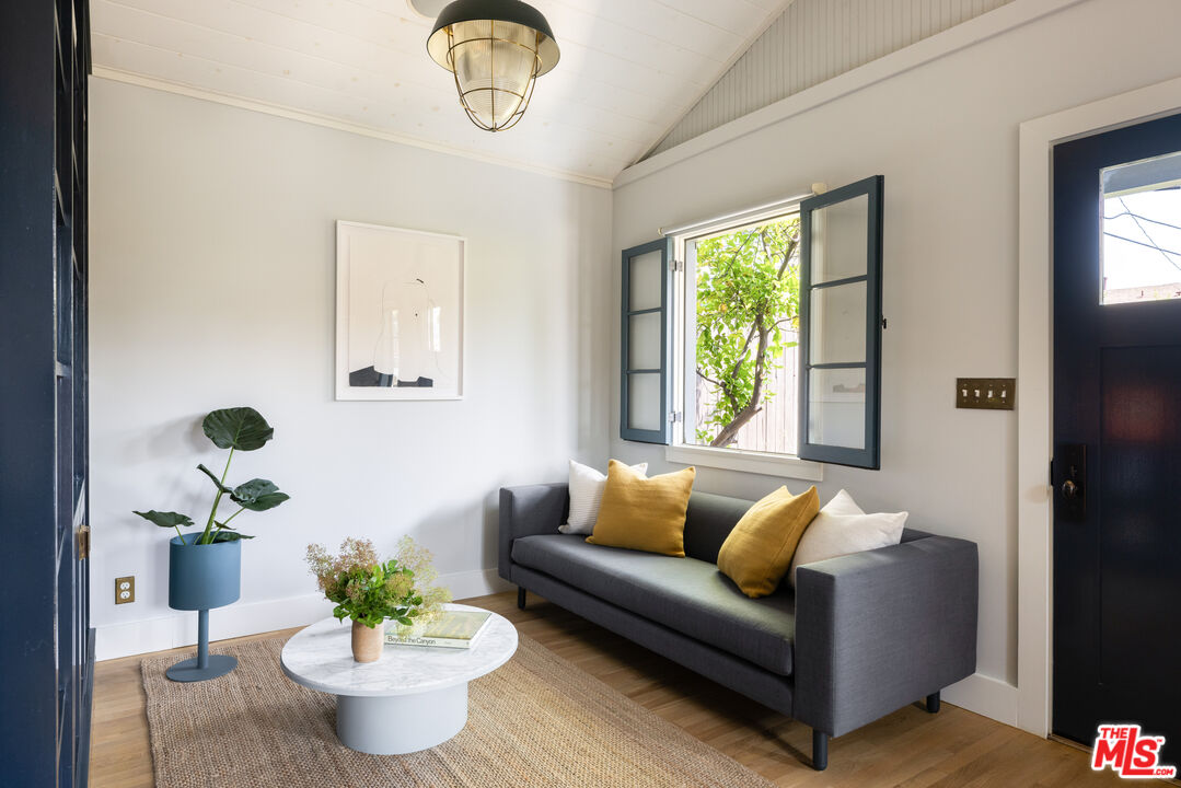 MLS #25603817 image #5