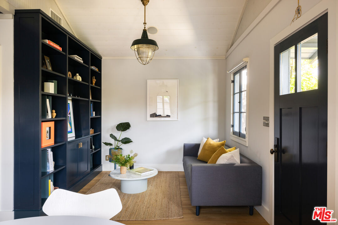 MLS #25603817 image #6