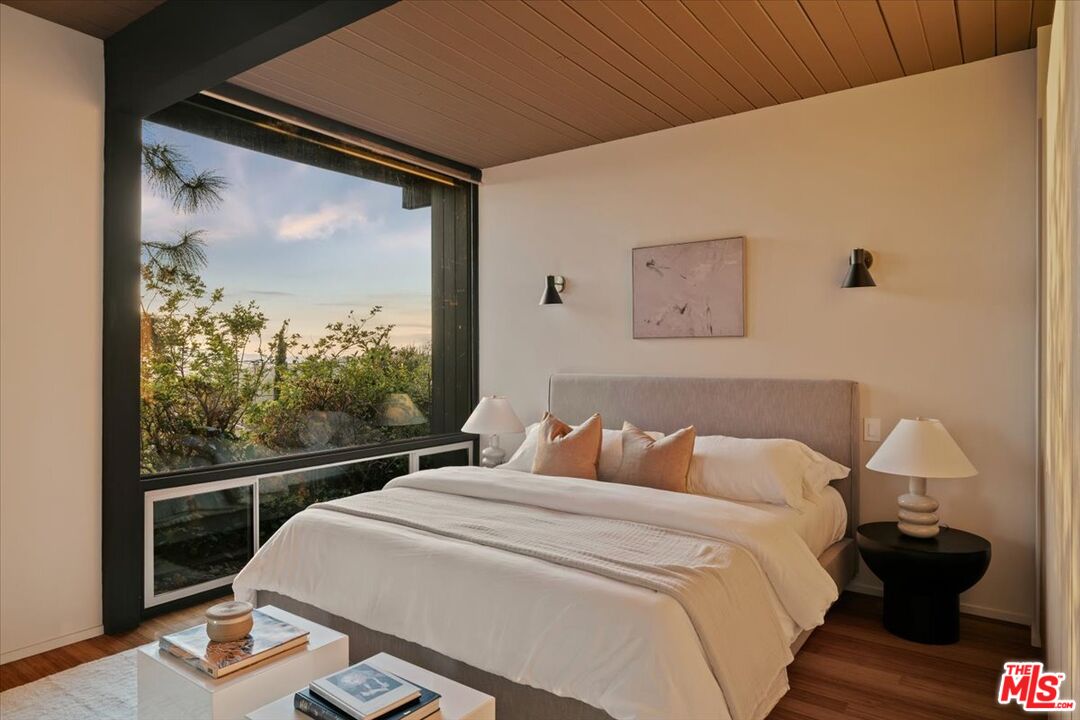 MLS #25603833 image #23