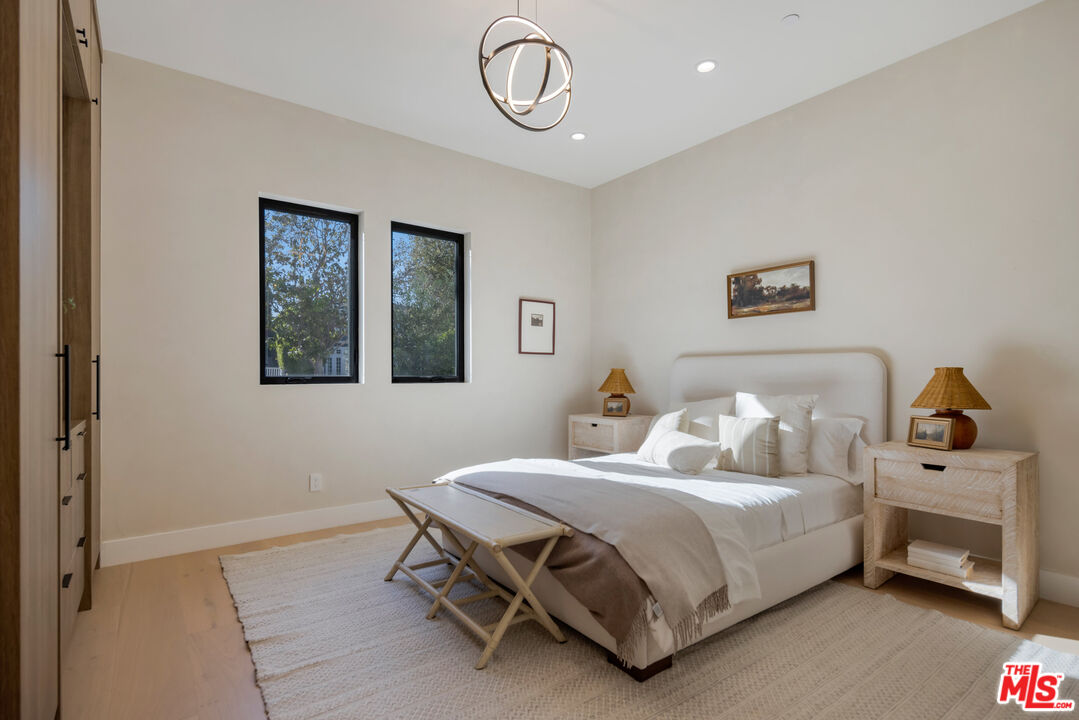 MLS #25603853 image #18