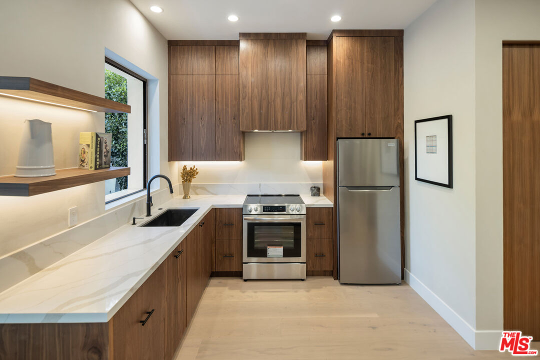 MLS #25603853 image #28