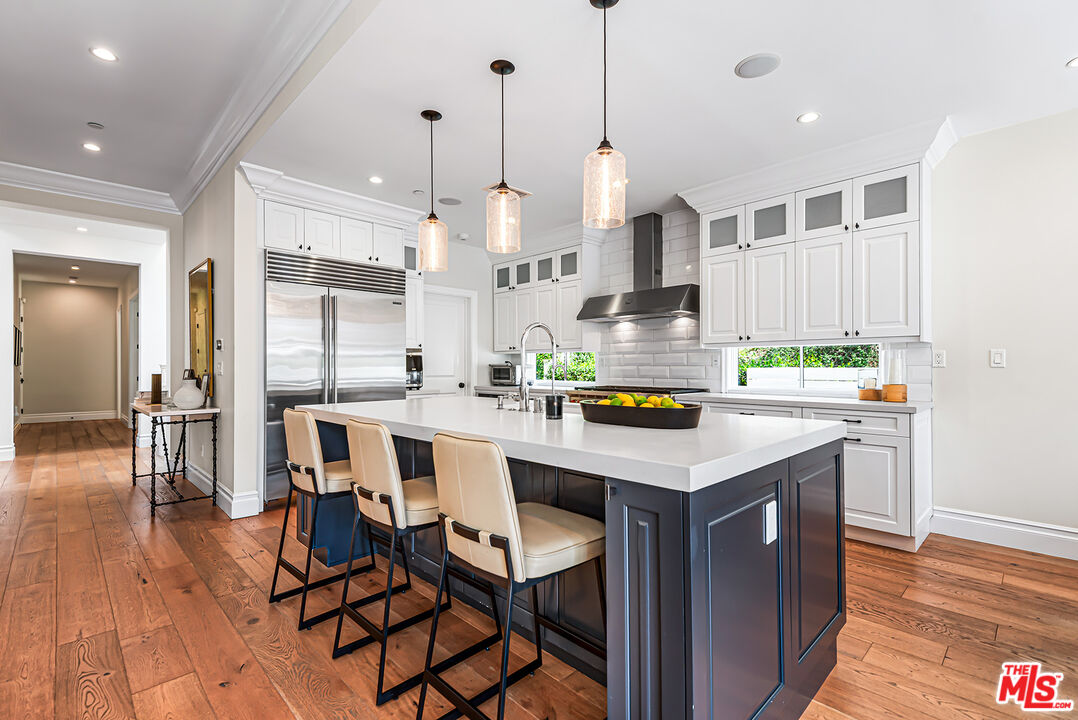 MLS #25603875 image #10