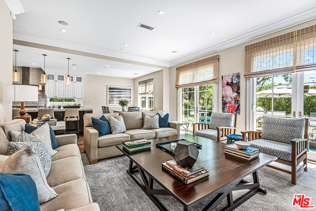 MLS #25603875 image #14