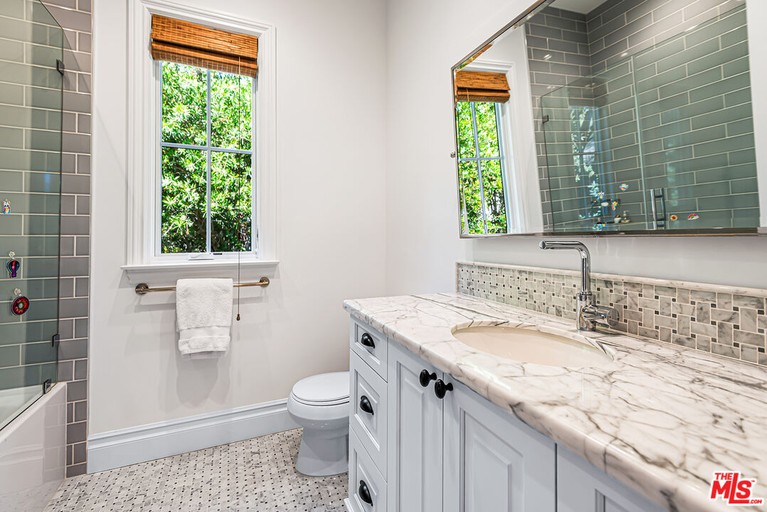 MLS #25603875 image #25