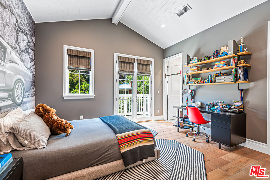 MLS #25603875 image #29