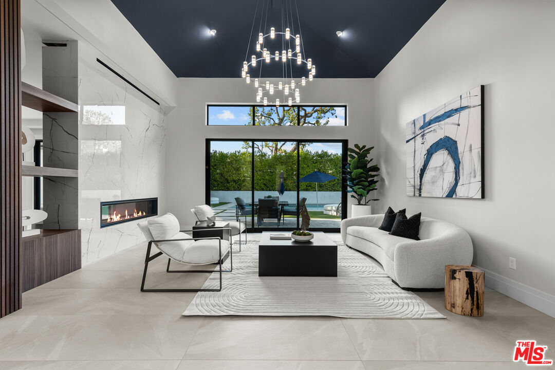 MLS #25604153 image #9