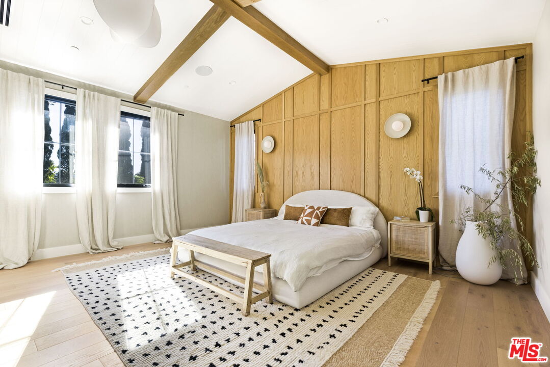 MLS #25604183 image #14