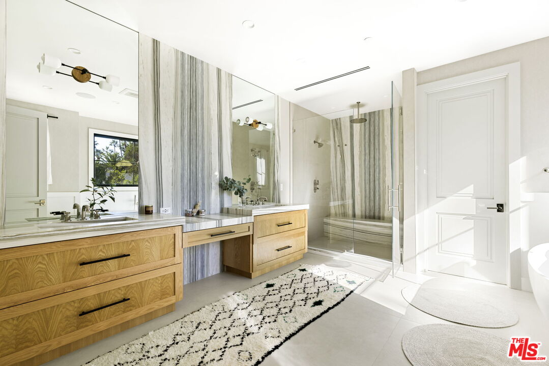 MLS #25604183 image #16