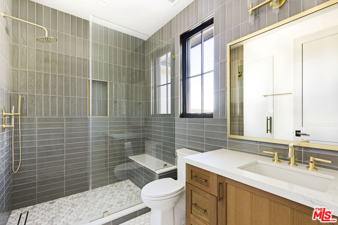 MLS #25604183 image #19